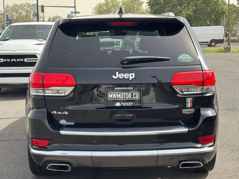 Used 2017 Jeep Grand Cherokee Summit AWD/4WD image 10
