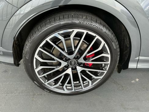 Used 2025 Audi SQ5 Premium Plus w/ Premium Plus Package AWD/4WD image 29
