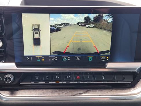 Used 2025 Chevrolet Silverado 2500 LTZ w/ LTZ Plus Package AWD/4WD image 6