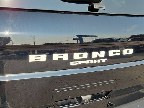 Used 2024 Ford Bronco Sport Outer Banks AWD/4WD image 8