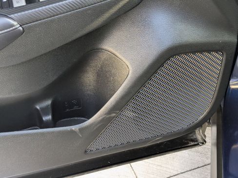 Used 2023 Mitsubishi Outlander SE image 16