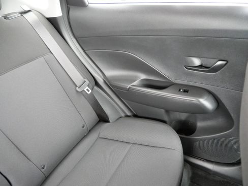 Certified 2025 Hyundai Kona SEL image 14