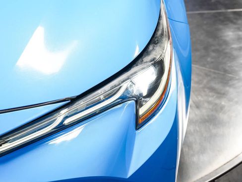 Certified 2019 Toyota Corolla SE FWD image 8