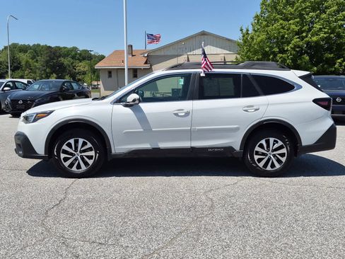 Used 2020 Subaru Outback Premium AWD/4WD image 5