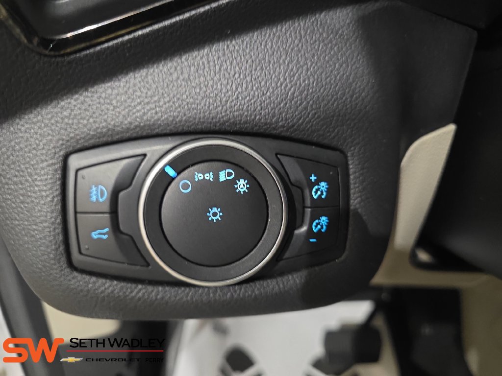 Used 2018 Ford Escape Titanium AWD/4WD image 26