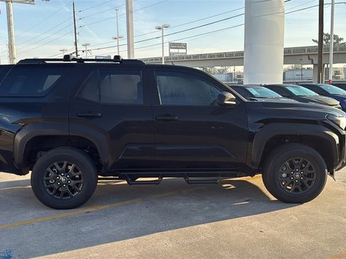 New 2026 Toyota 4Runner SR5 image 6