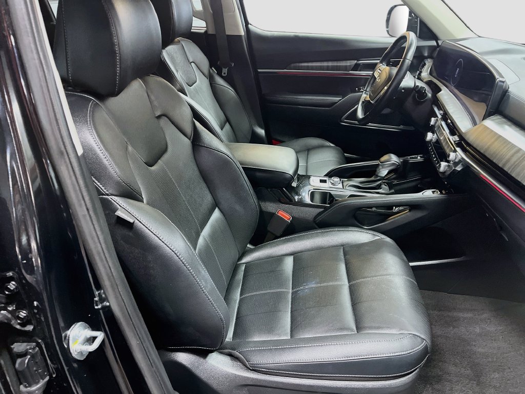 Used 2025 Kia Telluride SX AWD/4WD image 31