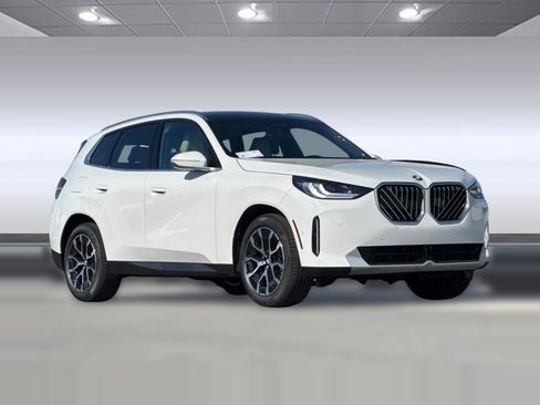 Used 2026 BMW X3 xDrive30 w/ Premium Package AWD/4WD image 7