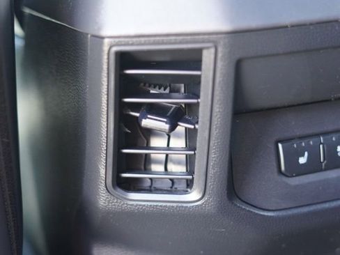 Used 2023 Toyota Tundra Platinum AWD/4WD image 48