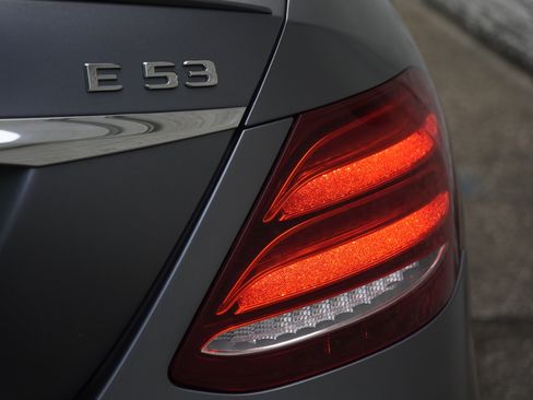 Used 2019 Mercedes-Benz E 53 AMG 4MATIC Sedan image 7