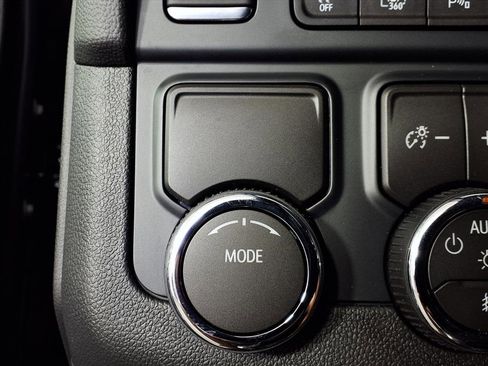 Used 2026 Chevrolet Tahoe RST w/ Comfort Package image 12