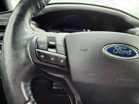 Used 2020 Ford Explorer XLT w/ Equipment Group 202A RWD image 23