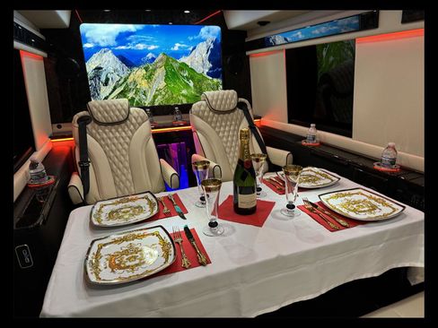 Used 2024 Ford Transit 250 250 Van Med Roof w/Sliding Doo image 2