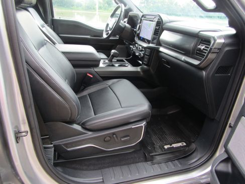 Certified 2024 Ford F150 Lariat image 24