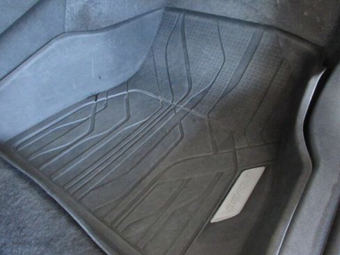 Used 2024 Chevrolet Malibu LT FWD image 27