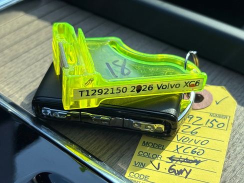 New 2026 Volvo XC60 B5 Plus w/ Protection Package Premier image 23