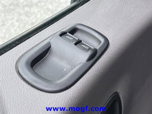 Used 2023 Ford Transit 350 XLT image 19