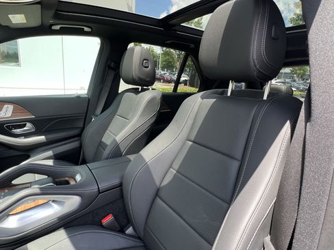 Certified 2025 Mercedes-Benz GLE 350 4MATIC image 16