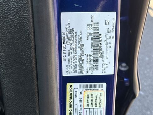 Used 2014 Ford Fusion SE FWD image 31