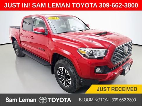 Used 2022 Toyota Tacoma TRD Sport AWD/4WD image 1