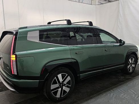 Used 2026 Hyundai Ioniq 9 SEL image 4