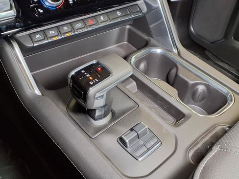 New 2025 GMC Sierra 1500 Denali w/ Technology Package image 17