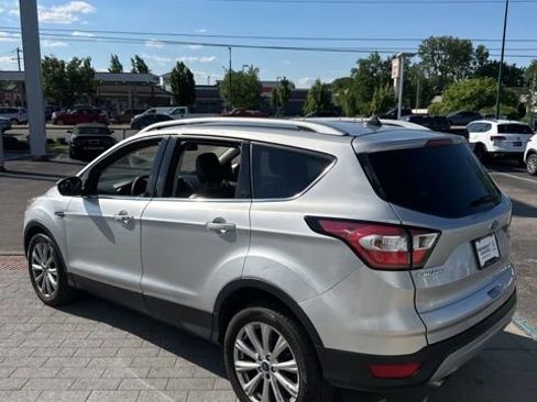 Used 2018 Ford Escape Titanium FWD image 12