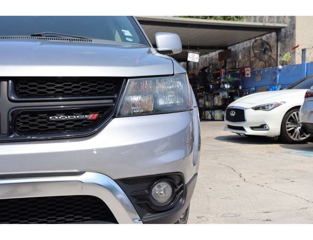 Used 2017 Dodge Journey Crossroad FWD image 15