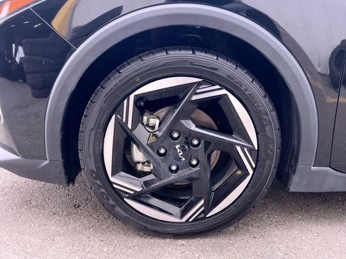 Certified 2025 Kia K4 EX FWD image 10