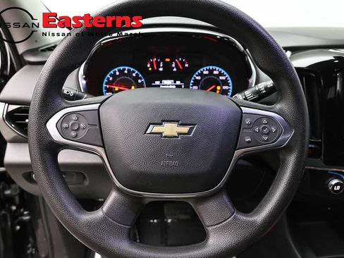 Used 2020 Chevrolet Traverse LS AWD/4WD image 10