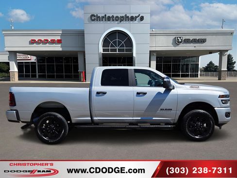 Used 2026 RAM 2500 Big Horn AWD/4WD image 2
