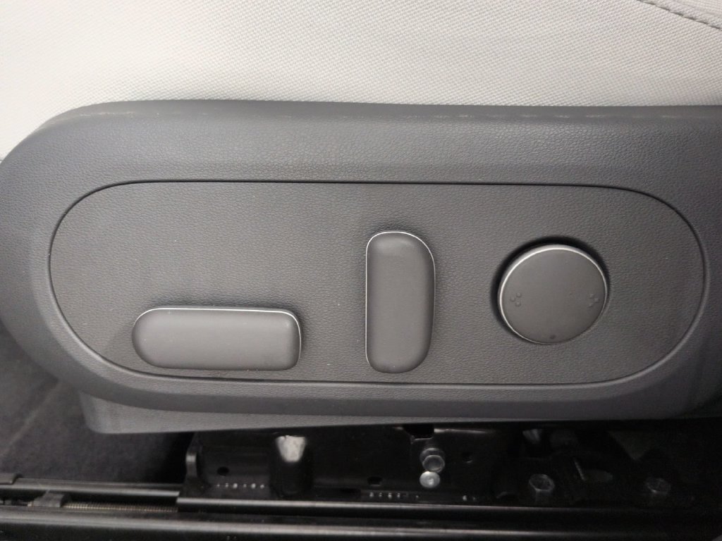 Used 2024 Hyundai Kona SEL FWD image 27