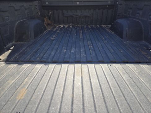 Used 2024 Chevrolet Silverado 1500 ZR2 w/ Technology Package image 34