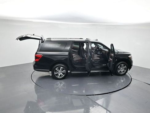 Used 2023 Ford Expedition Max Limited image 46