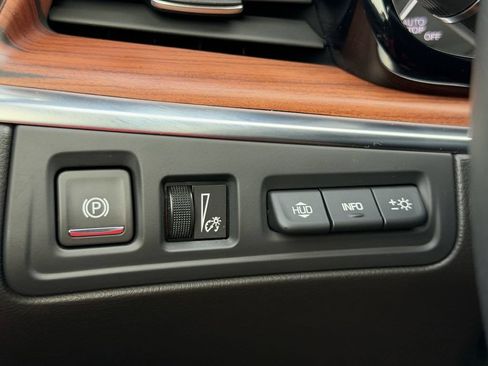 Used 2024 Cadillac XT5 Premium Luxury w/ Technology Package FWD image 26