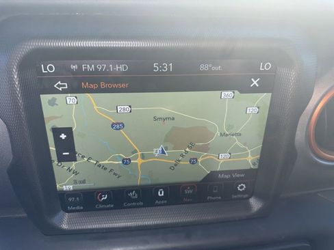 Used 2021 Jeep Gladiator Mojave image 12