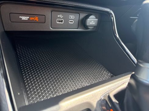 Used 2024 Honda CR-V EX image 30