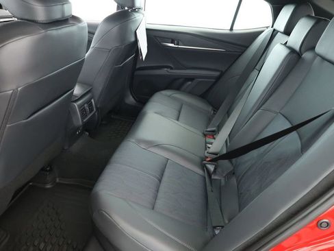 Used 2025 Toyota Camry XSE image 19