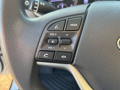 Used 2021 Hyundai Tucson Value AWD/4WD image 32