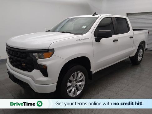 Used 2022 Chevrolet Silverado 1500 Custom RWD image 1