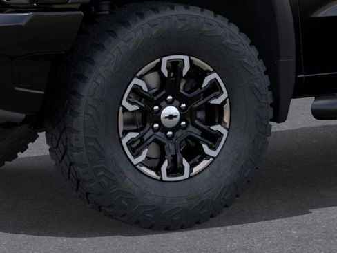 New 2026 Chevrolet Silverado 1500 ZR2 image 9