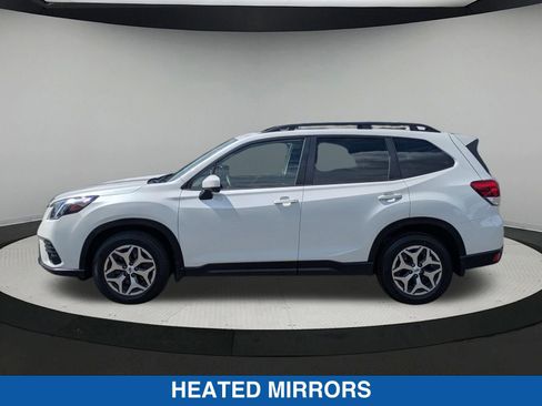 Certified 2023 Subaru Forester Premium AWD/4WD image 7