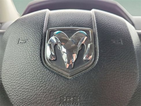 Used 2016 RAM 1500 Big Horn image 35