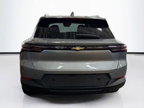 New 2026 Chevrolet Equinox EV LT image 7
