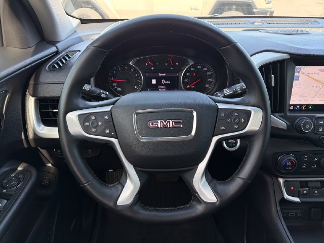Used 2023 GMC Terrain SLT w/ Infotainment Package II FWD image 10