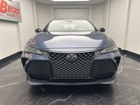 Used 2019 Toyota Avalon XSE image 28