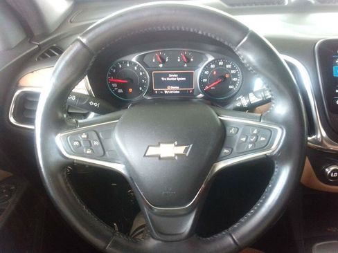 Used 2019 Chevrolet Equinox Premier FWD image 8