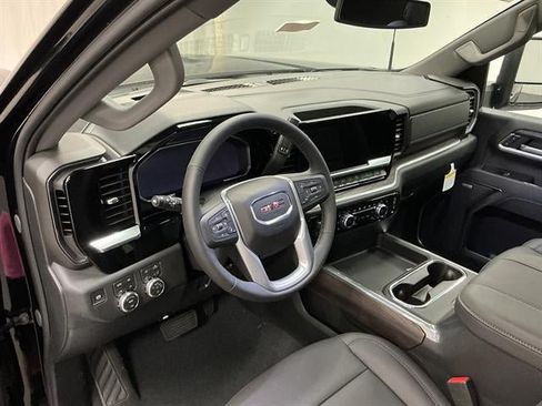 New 2026 GMC Sierra 2500 SLT w/ SLT Premium Package AWD/4WD image 10
