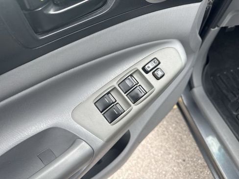 Used 2010 Toyota Tacoma 4x4 Double Cab image 20