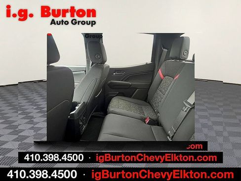 Used 2024 Chevrolet Colorado Z71 w/ Z71 Convenience Package 2 AWD/4WD image 6